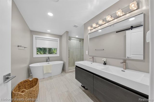 1905 Steere Place, Ann Arbor, MI 48104