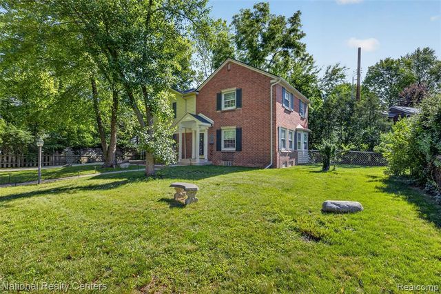 1905 Steere Place, Ann Arbor, MI 48104