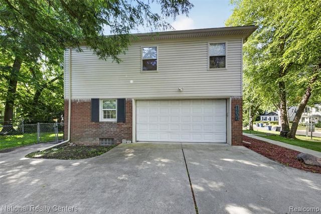 1905 Steere Place, Ann Arbor, MI 48104
