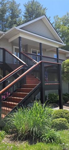 605 Carlyle Way, Asheville, NC 28803