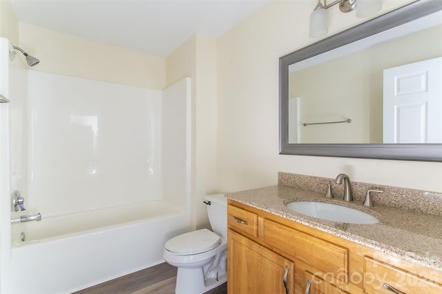 605 Carlyle Way, Asheville, NC 28803