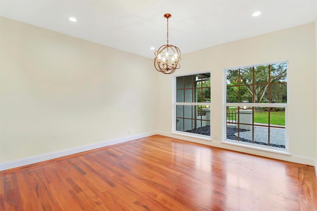 67 Pacer Circle, Wellington, FL 33414