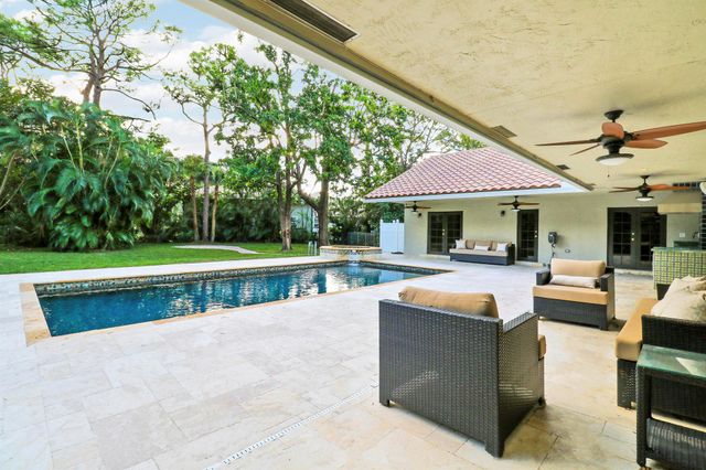 67 Pacer Circle, Wellington, FL 33414