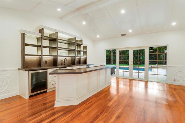 67 Pacer Circle, Wellington, FL 33414