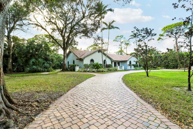 67 Pacer Circle, Wellington, FL 33414