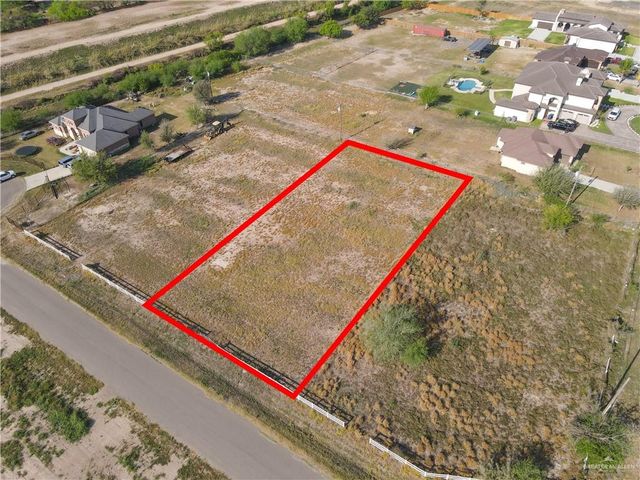 5157 N Cesar Chavez Road, Edinburg, TX 78542