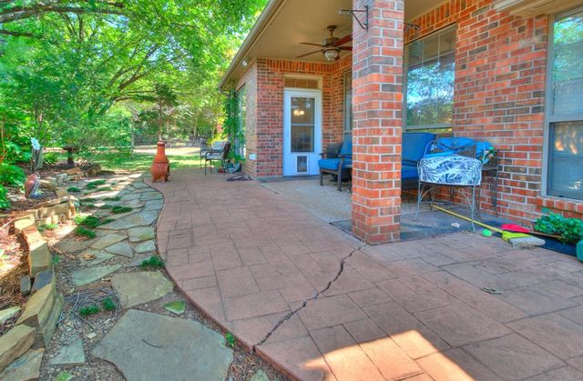 4517 Olde Village Circle, Edmond, OK 73013
