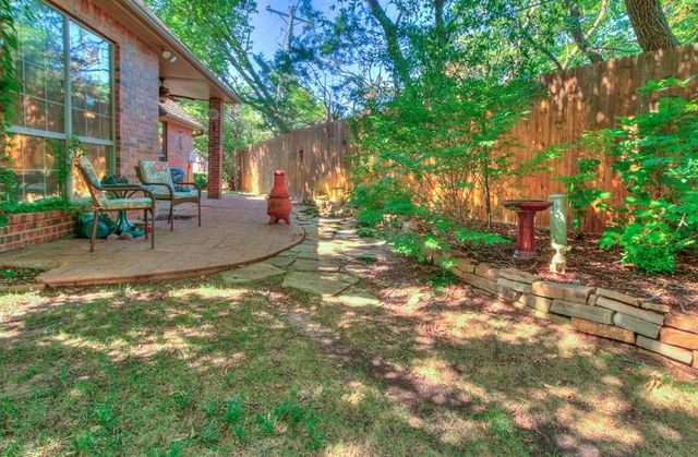 4517 Olde Village Circle, Edmond, OK 73013