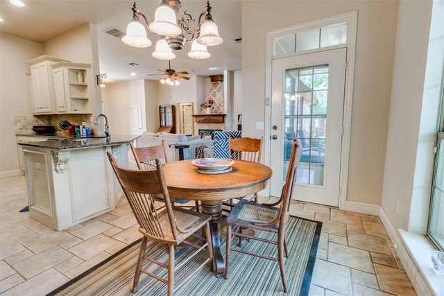 4517 Olde Village Circle, Edmond, OK 73013