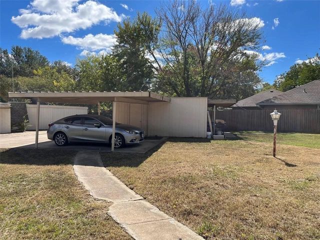 2214 Vanderbilt Court, Denton, TX 76201