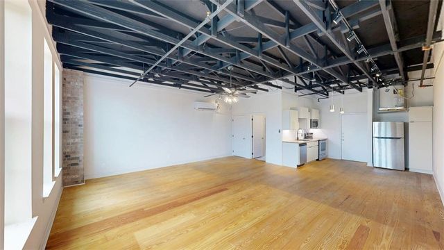 305 West 27th Street 332, Bryan, TX 77803