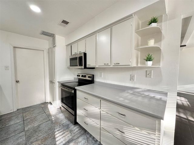 23123 Lestergate Drive, Spring, TX 77373