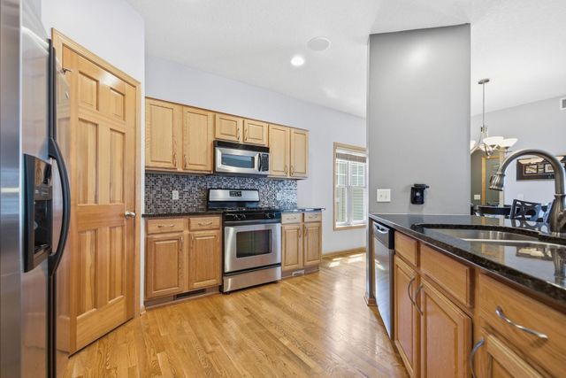 2724 120th Lane NE, Blaine, MN 55449