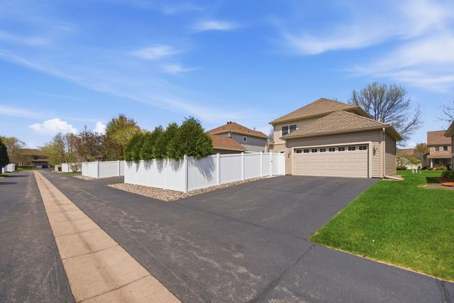 2724 120th Lane NE, Blaine, MN 55449