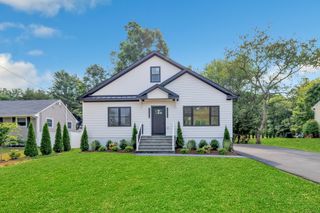 34 Wesley Drive, Trumbull, CT 06611