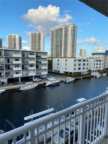 3601 NE 170th St 407, North Miami Beach, FL 33160