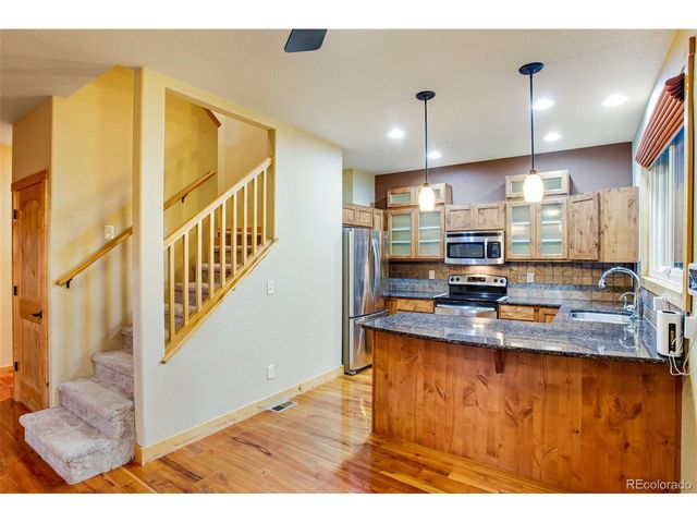 235 Carina Cir 105, Loveland, CO 80537