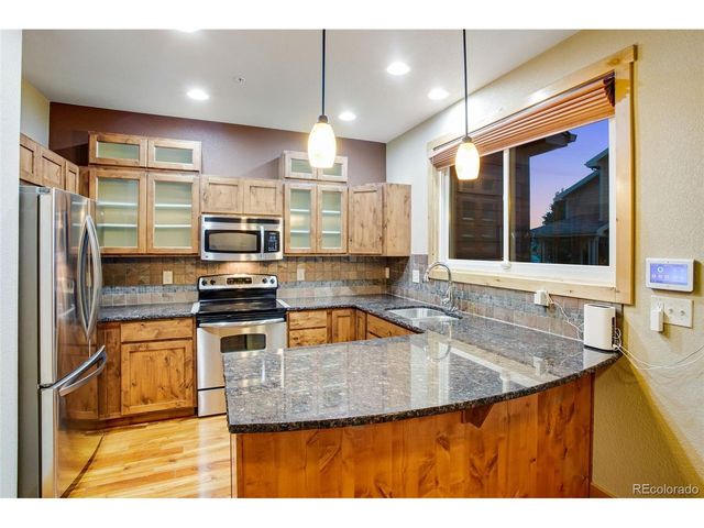 235 Carina Cir 105, Loveland, CO 80537