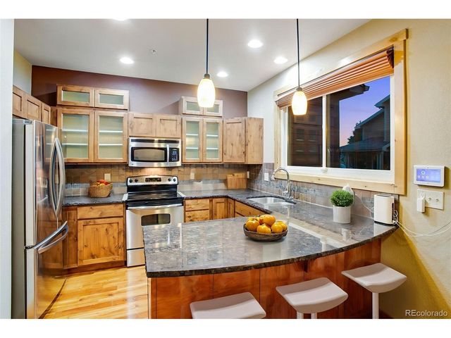 235 Carina Cir 105, Loveland, CO 80537