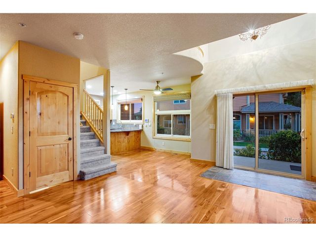 235 Carina Cir 105, Loveland, CO 80537
