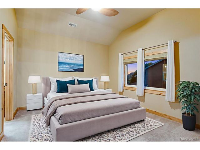 235 Carina Cir 105, Loveland, CO 80537