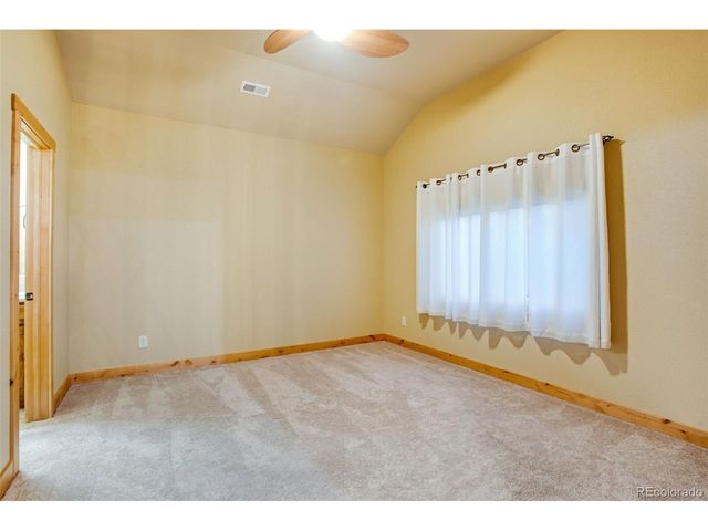 235 Carina Cir 105, Loveland, CO 80537