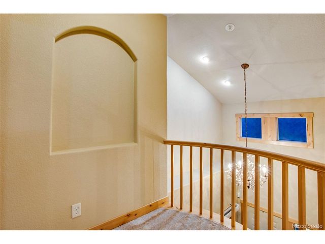 235 Carina Cir 105, Loveland, CO 80537