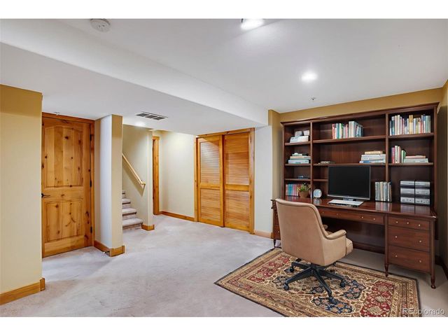 235 Carina Cir 105, Loveland, CO 80537