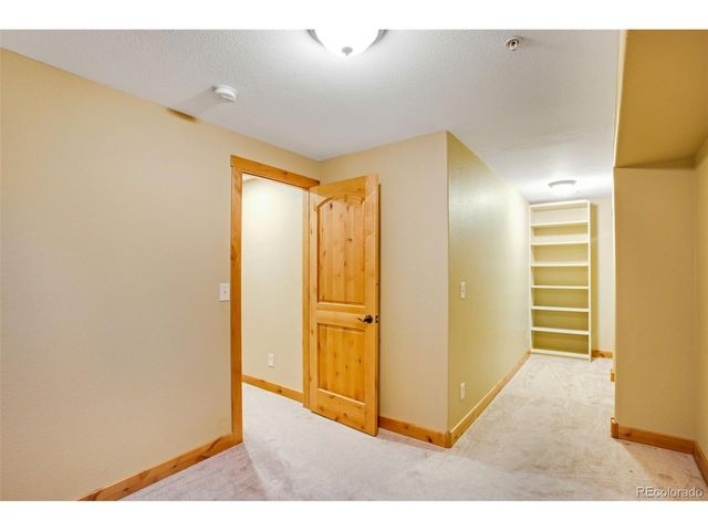 235 Carina Cir 105, Loveland, CO 80537