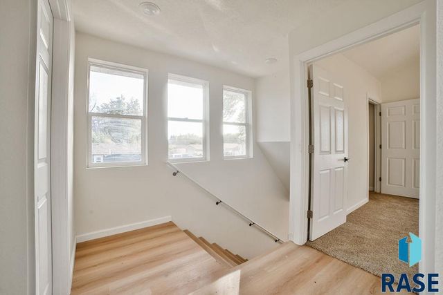 915 N Mable Ave Avenue, Sioux Falls, SD 57103