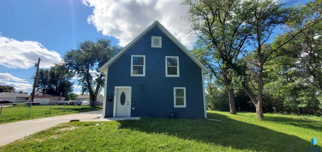 915 N Mable Ave Avenue, Sioux Falls, SD 57103