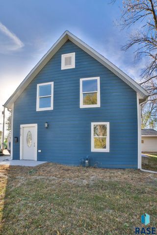 915 N Mable Ave Avenue, Sioux Falls, SD 57103