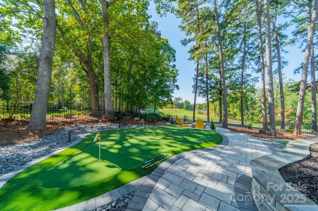 1946 Brawley School Road, Mooresville, NC 28117