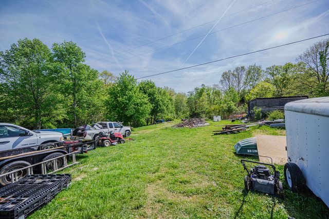 485 Estes Road, Clay City, KY 40312