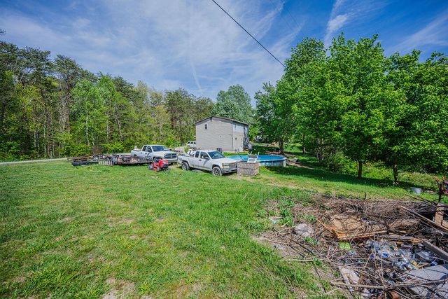 485 Estes Road, Clay City, KY 40312
