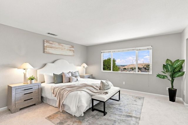 1038 Santa Lucia Drive, Pittsburg, CA 94565