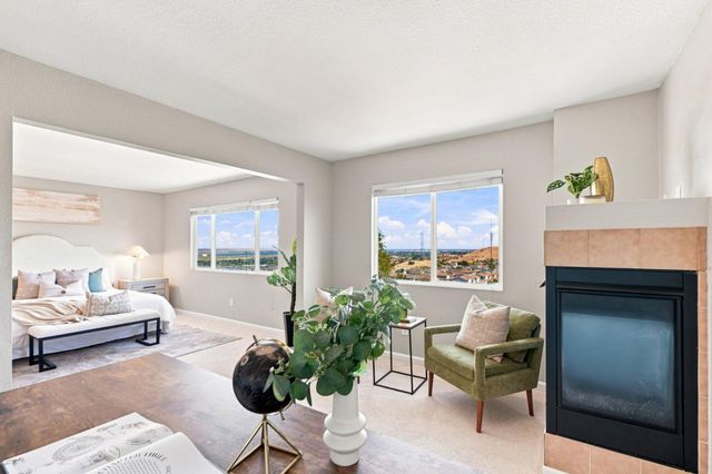 1038 Santa Lucia Drive, Pittsburg, CA 94565