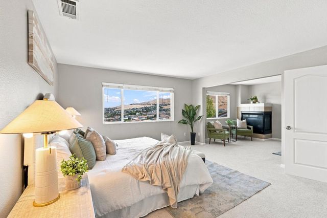 1038 Santa Lucia Drive, Pittsburg, CA 94565
