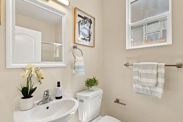 1038 Santa Lucia Drive, Pittsburg, CA 94565