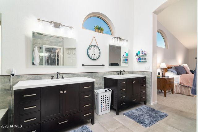 5634 S Creosote Drive, Gold Canyon, AZ 85118