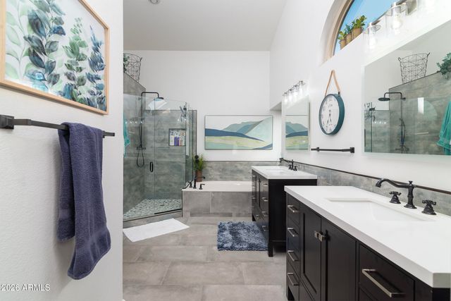 5634 S Creosote Drive, Gold Canyon, AZ 85118