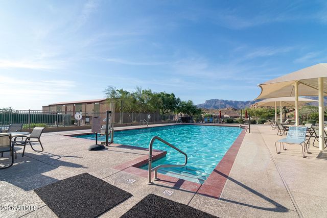 5634 S Creosote Drive, Gold Canyon, AZ 85118