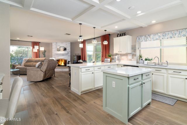 5634 S Creosote Drive, Gold Canyon, AZ 85118