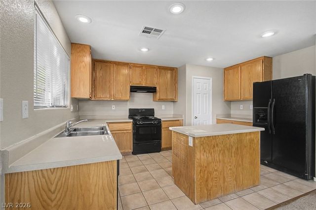 7218 Freedom Ring Street, Las Vegas, NV 89148