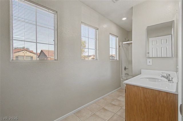 7218 Freedom Ring Street, Las Vegas, NV 89148