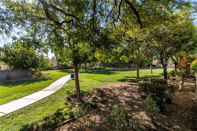 7218 Freedom Ring Street, Las Vegas, NV 89148
