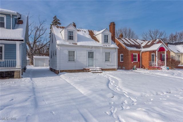 5246 Philip Avenue, Maple Heights, OH 44137