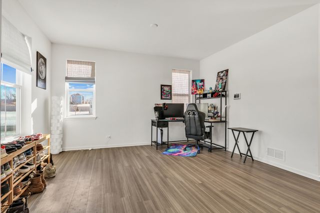 32075 Savannah Drive, Lakemoor, IL 60051