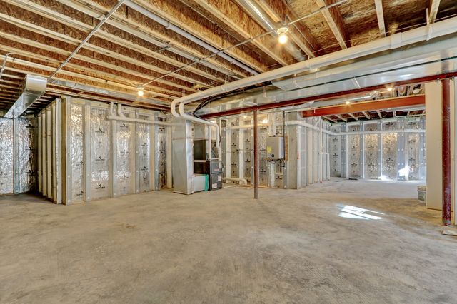 32075 Savannah Drive, Lakemoor, IL 60051