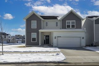 32075 Savannah Drive, Lakemoor, IL 60051